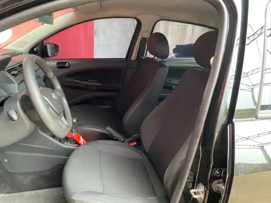 VOLKSWAGEN-VOYAGE-1.6 MSI TOTALFLEX 4P MANUAL VOLKSWAGEN-VOYAGE-2019