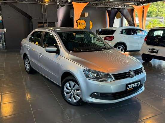 VOLKSWAGEN-VOYAGE-1.0 MI 8V FLEX 4P MANUAL VOLKSWAGEN-VOYAGE-2013