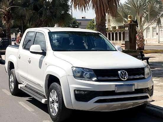 VOLKSWAGEN-AMAROK-2.0 TRENDLINE 4X4 CD 16V TURBO INTERCOOLER DIESEL 4P AUTOMÁTICO VOLKSWAGEN-AMAROK-2017