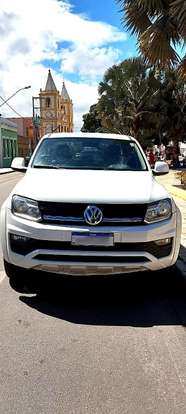 VOLKSWAGEN-AMAROK-2017
