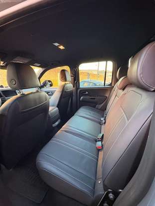 VOLKSWAGEN-AMAROK-2025