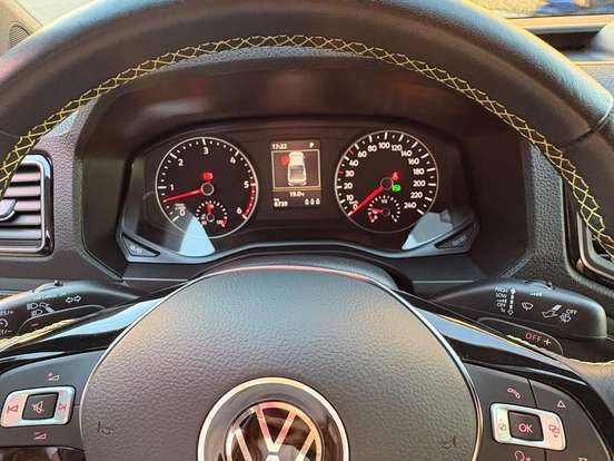 VOLKSWAGEN-AMAROK-3.0 V6 TDI DIESEL BARRETOS 70 ANOS CD 4MOTION AUTOMÁTICO VOLKSWAGEN-AMAROK-2025