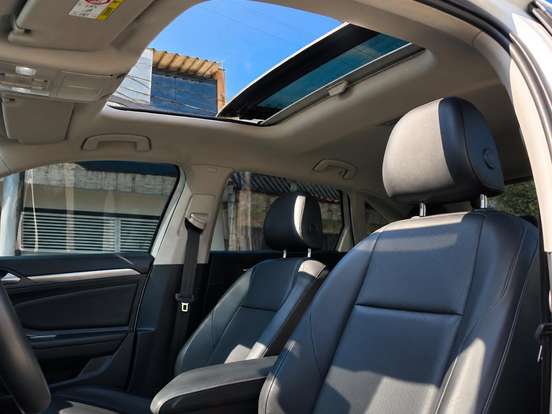 VOLKSWAGEN-JETTA-1.4 250 TSI TOTAL FLEX COMFORTLINE TIPTRONIC VOLKSWAGEN-JETTA-2020