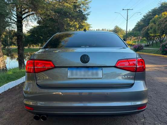 VOLKSWAGEN-JETTA-2.0 TSI HIGHLINE 211CV GASOLINA 4P TIPTRONIC VOLKSWAGEN-JETTA-2016