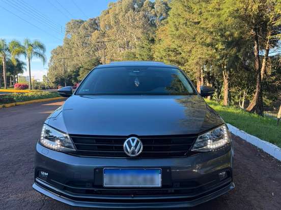 VOLKSWAGEN-JETTA-2.0 TSI HIGHLINE 211CV GASOLINA 4P TIPTRONIC VOLKSWAGEN-JETTA-2016