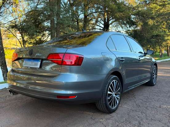VOLKSWAGEN-JETTA-2.0 TSI HIGHLINE 211CV GASOLINA 4P TIPTRONIC VOLKSWAGEN-JETTA-2016