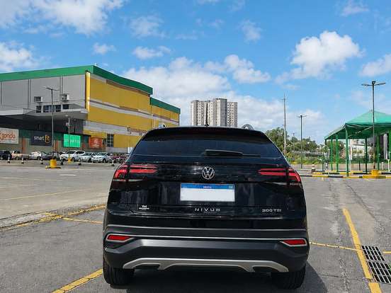 VOLKSWAGEN-NIVUS-1.0 200 TSI TOTAL FLEX HIGHLINE AUTOMÁTICO VOLKSWAGEN-NIVUS-2021