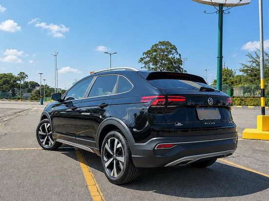 VOLKSWAGEN-NIVUS-1.0 200 TSI TOTAL FLEX HIGHLINE AUTOMÁTICO VOLKSWAGEN-NIVUS-2021
