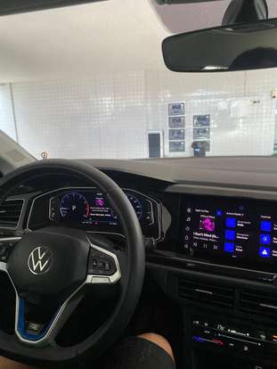 VOLKSWAGEN-POLO-2023