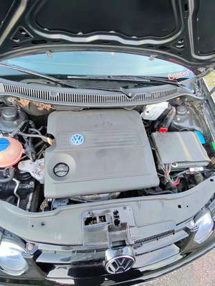 VOLKSWAGEN-POLO-2002