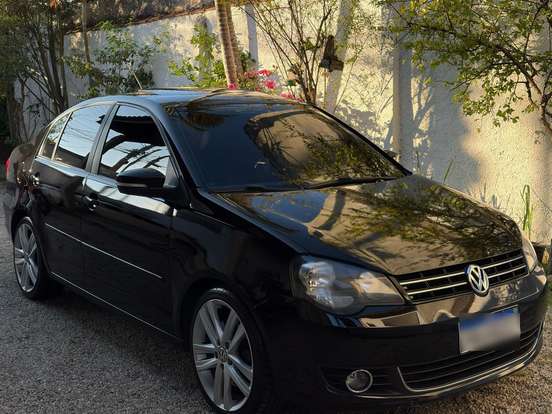 VOLKSWAGEN-POLO SEDAN-2.0 MI COMFORTLINE 8V FLEX 4P MANUAL VOLKSWAGEN-POLO SEDAN-2012