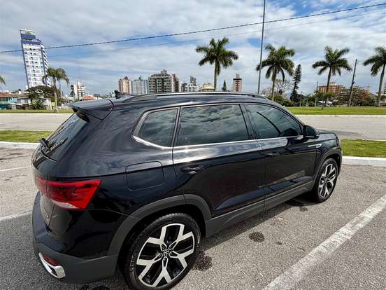 VOLKSWAGEN-TAOS-1.4 250 TSI TOTAL FLEX HIGHLINE AUTOMÁTICO VOLKSWAGEN-TAOS-2025