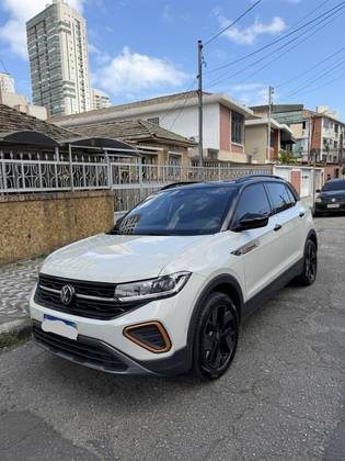 VOLKSWAGEN T-CROSS 1.4 250 TSI TOTAL FLEX EXTREME AUTOMÁTICO