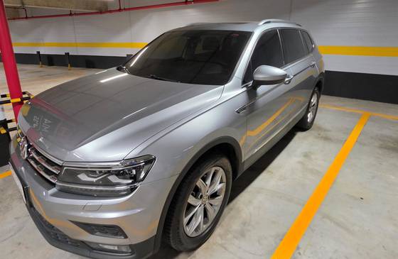 VOLKSWAGEN TIGUAN 1.4 250 TSI TOTAL FLEX ALLSPACE COMFORTLINE TIPTRONIC