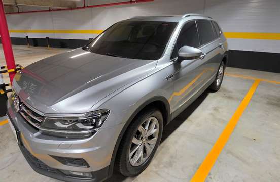 VOLKSWAGEN-TIGUAN-2019