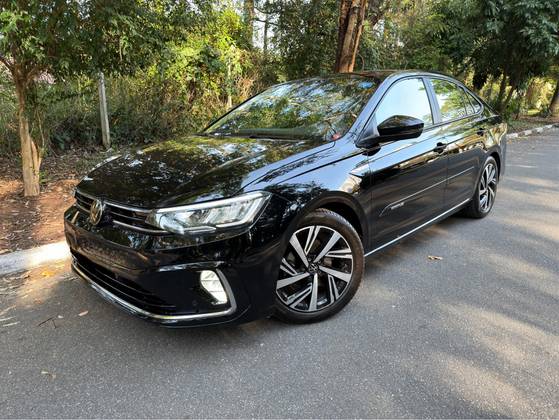 VOLKSWAGEN VIRTUS 1.0 200 TSI HIGHLINE AUTOMÁTICO