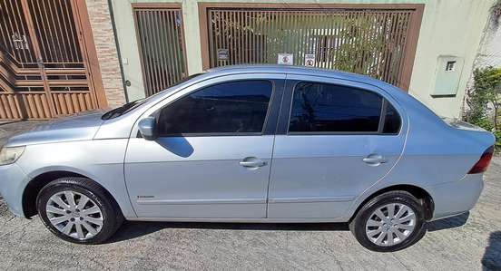 VOLKSWAGEN-VOYAGE-1.0 MI 8V FLEX 4P MANUAL VOLKSWAGEN-VOYAGE-2012