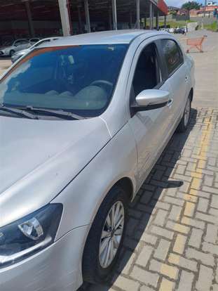 VOLKSWAGEN-VOYAGE-2014