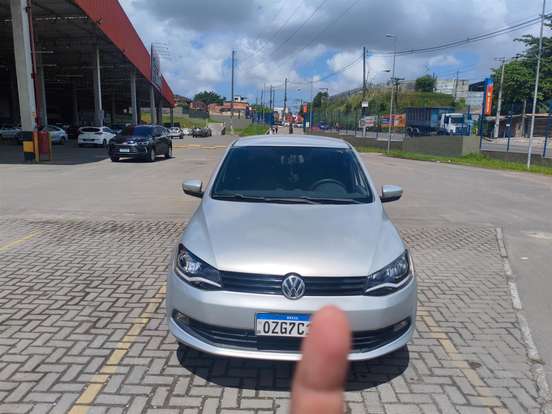 VOLKSWAGEN-VOYAGE-2014