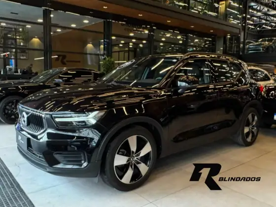 VOLVO XC40 2.0 T4 GASOLINA GEARTRONIC VOLVO XC40 2.0 T4 GASOLINA GEARTRONIC
