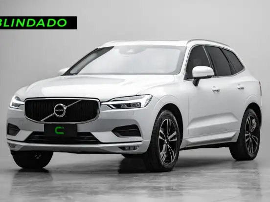VOLVO-XC60-2.0 T5 GASOLINA MOMENTUM AWD GEARTRONIC VOLVO-XC60-2020