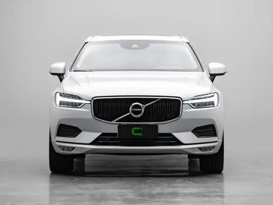 VOLVO-XC60-2.0 T5 GASOLINA MOMENTUM AWD GEARTRONIC VOLVO-XC60-2020