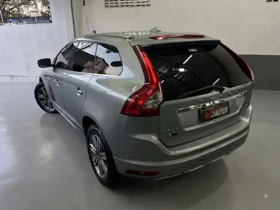 VOLVO-XC60-2016