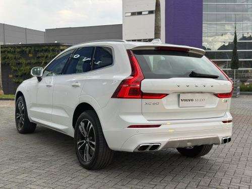 VOLVO-XC60-2019