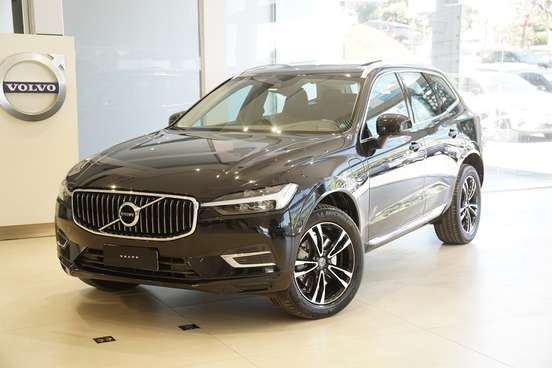 VOLVO-XC60-2.0 T8 HYBRID MOMENTUM AWD GEARTRONIC VOLVO-XC60-2021