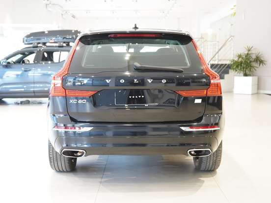 VOLVO-XC60-2.0 T8 HYBRID MOMENTUM AWD GEARTRONIC VOLVO-XC60-2021