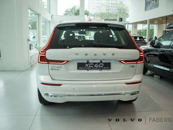 VOLVO-XC60-2.0 T8 PHEV PLUS AWD GEARTRONIC VOLVO-XC60-2025