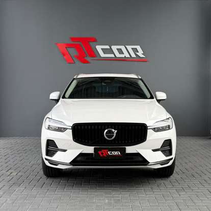 VOLVO-XC60-2023