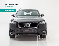 VOLVO XC90 2.0 T8 HYBRID MOMENTUM AWD GEARTRONIC VOLVO XC90 2.0 T8 HYBRID MOMENTUM AWD GEARTRONIC