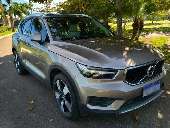 VOLVO-XC40-2.0 T4 GASOLINA MOMENTUM GEARTRONIC VOLVO-XC40-2020