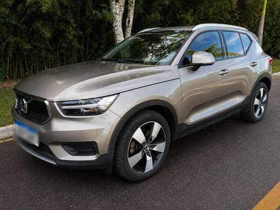 VOLVO-XC40-2.0 T4 GASOLINA MOMENTUM GEARTRONIC VOLVO-XC40-2020