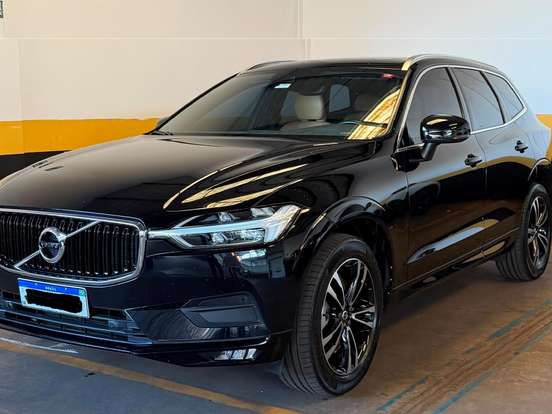 VOLVO-XC60-2.0 D5 DIESEL MOMENTUM AWD GEARTRONIC VOLVO-XC60-2019