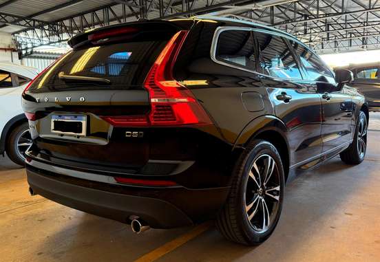 VOLVO-XC60-2019
