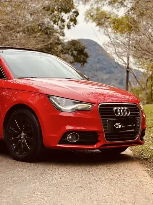 AUDI-A1-2013