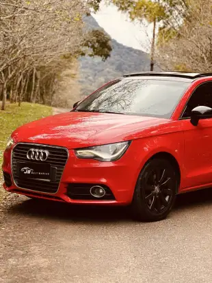AUDI-A1-2013