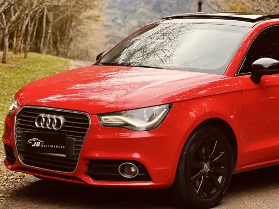 AUDI-A1-1.4 TFSI ATTRACTION 16V 122CV GASOLINA 4P AUTOMÁTICO AUDI-A1-2013