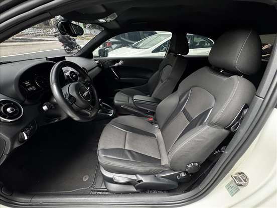 AUDI-A1-2012