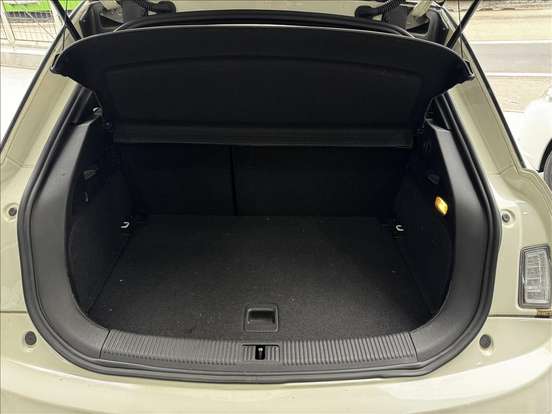 AUDI-A1-1.4 TFSI SPORT 16V 185CV GASOLINA 2P AUTOMÁTICO AUDI-A1-2012