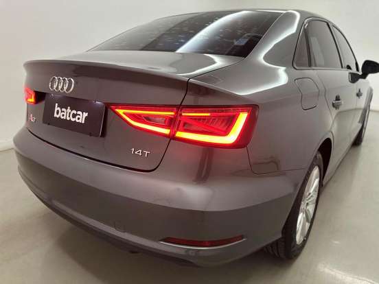 AUDI-A3-1.4 TFSI ATTRACTION 16V GASOLINA 4P S-TRONIC AUDI-A3-2014
