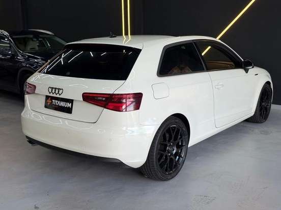 AUDI-A3-1.8 TFSI SPORT 16V GASOLINA 2P S-TRONIC AUDI-A3-2013