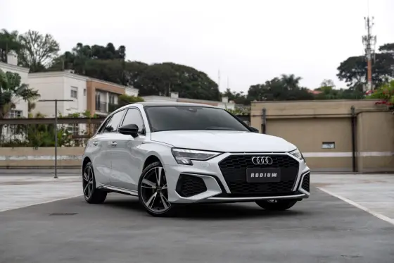AUDI A3 2.0 40 TFSI MHEV SPORTBACK PERFORMANCE BLACK S-TRONIC AUDI A3 2.0 40 TFSI MHEV SPORTBACK PERFORMANCE BLACK S-TRONIC