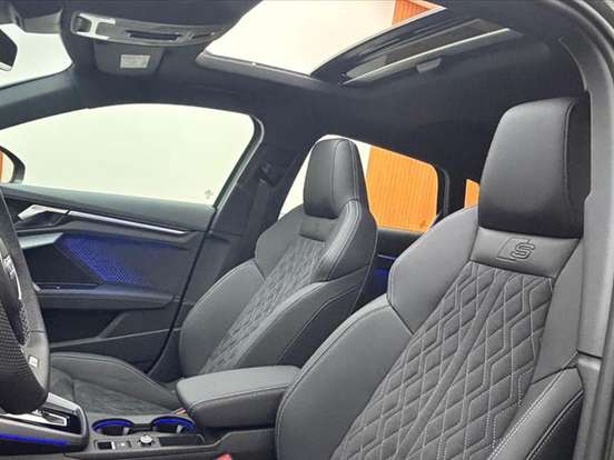 AUDI-A3-2.0 40 TFSI GASOLINA SPORTBACK PERFORMANCE BLACK S-TRONIC AUDI-A3-2025
