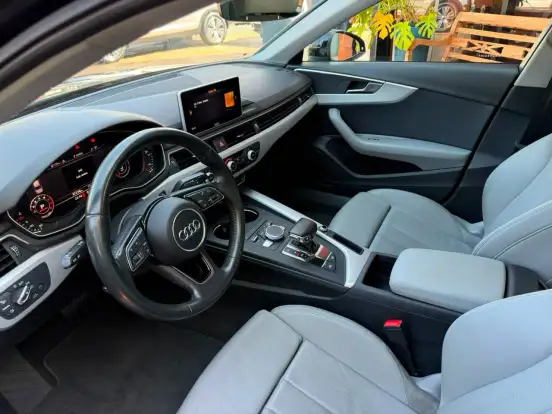 AUDI-A4-2.0 TFSI AMBIENTE AVANT GASOLINA 4P S TRONIC AUDI-A4-2017