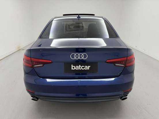 AUDI-A4-2015
