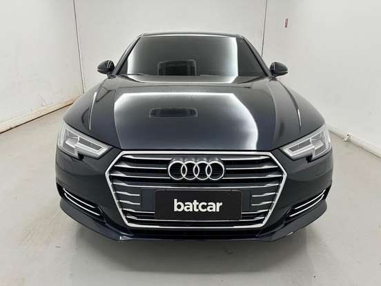 AUDI-A4-2015