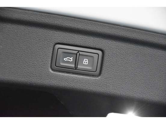 AUDI-A5-2.0 TFSI SPORTBACK AMBIENTE 16V GASOLINA 4P S-TRONIC AUDI-A5-2018